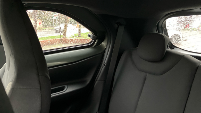 Toyota Aygo X 1.0 VVT-i Edge 5dr Petrol Hatchback